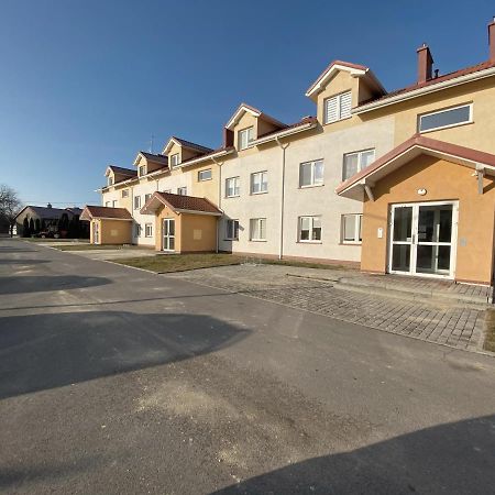 Easy Apartamenty Жешув Экстерьер фото
